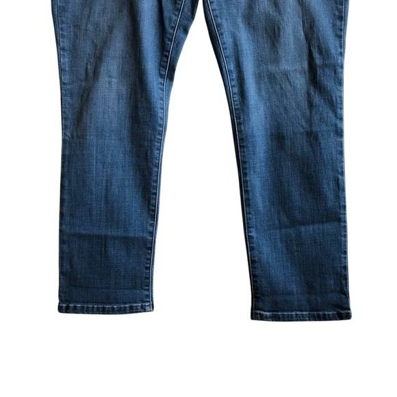 Levi’s Mid-Rise Boyfriend Jeans Size 34 Lapis Gem Medium Wash NWT NEW - Picture 4 of 16